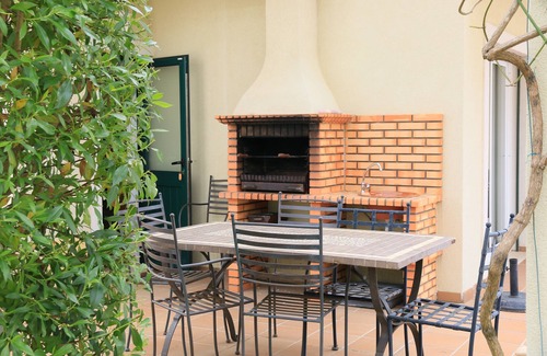Albardeira Villa | Luxury Family Villa With Private Heated Pool And Gardens