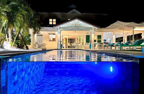 Saint-Francois Villa | Luxury five-star villa with 5 BR in Saint-François, Guadeloupe with pool and spa
