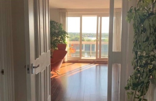 Hammersmith and Fulham Apartment | Luxury flat with stunning river and City views