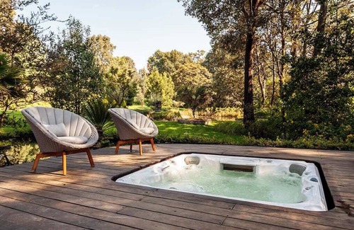 Valle de Bravo Villa | Luxury Forest Retreat with Private Padel Court