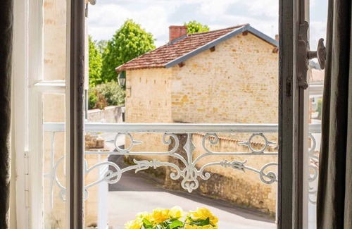 Sainte-Hermine House | Luxury French Manor House near the coast for short or long term rental