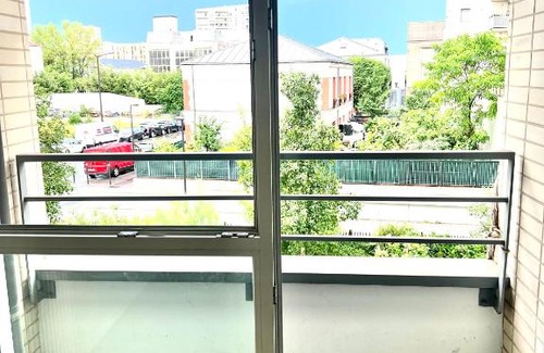 Ivry-port Apartment | Luxury Full apartment with SOFITEL BEDS Paris 76m2 Terrasse 25m2
