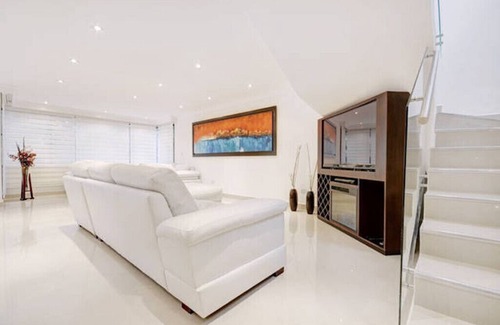 San Diego Apartment | Luxury Furnished property