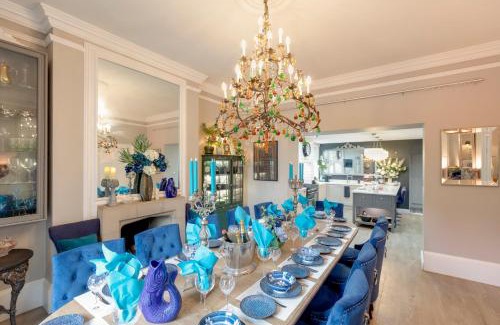 Bromsash Villa | Luxury Georgian Villa and Coach House 18 Guests