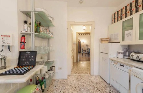 Castello Apartment | LUXURY GOTHIC PALAZZO - 340 SQM WITH TERRACE A.C, STEPS FROM ARSENALE & BIENNALE