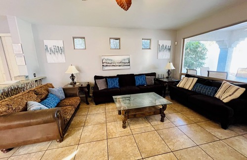 Litchfield Park House | LUXURY GREAT LOCATION LITCHFIELD HOME W/HEATED POOL, BBQ, & FIREPIT!