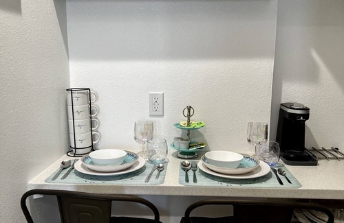 Van Nuys Apartment | Luxury Guest Suite in the heart of Sherman Oaks