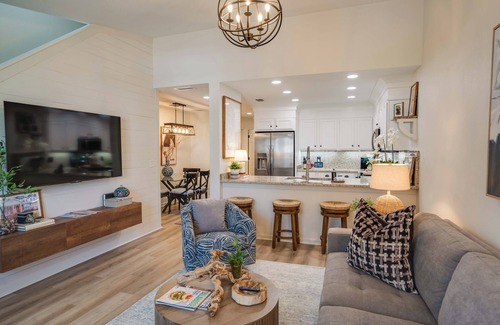 Tallahassee Condo | Luxury Haven - Renovated w/Abundant Amenities