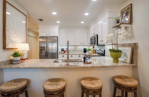 Tallahassee Condo | Luxury Haven - Renovated w/Abundant Amenities