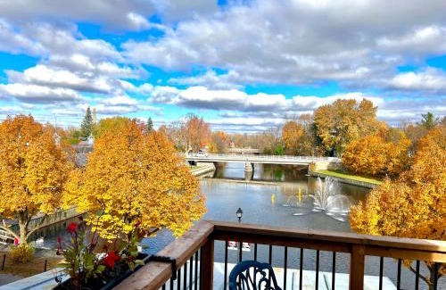 Perth Apartment | Luxury Heritage Escape with Spectacular Tay Basin View