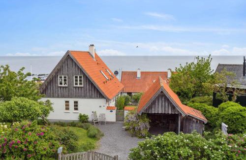 Bolshavn House | Luxury Holiday Home With Sea View