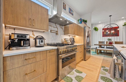 Reynoldstown House | Luxury Home 4BR/4.5BA,City Views+HotTub+GameRoom