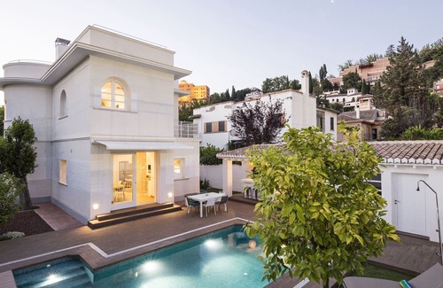 Central District House | Luxury home in city center, few steps to Alhambra