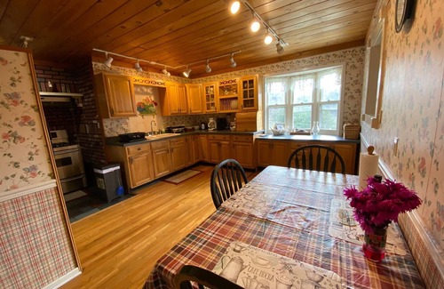 Town of Morehouse Cabin | Luxury Home near Hiking, Hunting, Snowmobiling