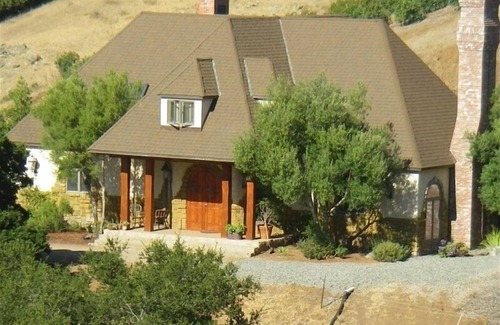 San Luis Obispo House | Luxury home on 400 Acre Ranch