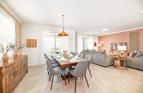 Kissimmee House | Luxury home, private pool, themed bedrooms, prime location