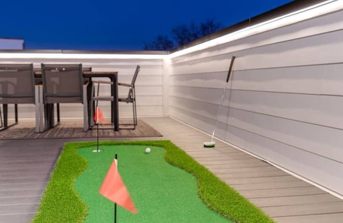 Nashville House | Luxury Home with Stunning Rooftop Views!