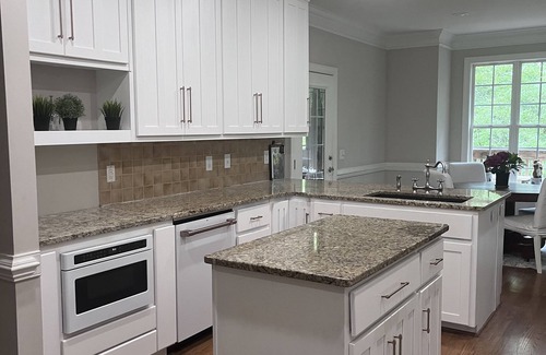 North Augusta House | Luxury home, wooded setting, Great location. Close to many attractions.