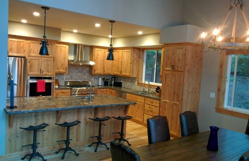 Truckee House | Luxury house w/3 Master Suites, Chefs Kitchen, Tahoe Donner