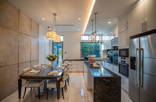 Lien Chieu House | Luxury house★Regal Lakeside★near Beach,Quiet,Fresh