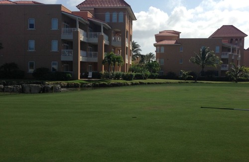 Oranjestad-West Condo | Luxury Island Condo Located on Divi Golf Course in Sunny Aruba
