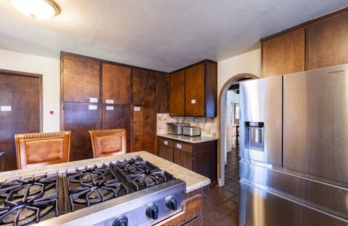 Deer Park House | Luxury Italian Wine Villa l Napa