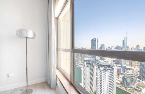 Dubai Marina Apartment | Luxury JBR 2BR Shams Full Marina View Free 5 Star Beach Resorts Access