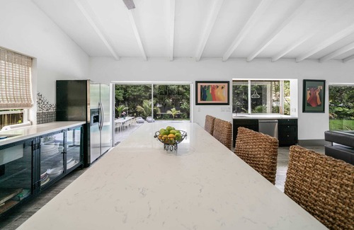 Golden Glades Villa | Luxury Jungle Paradise with Heated Pool, BBQ, Soccer