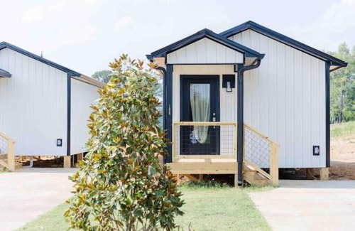 Lincoln House | Luxury Lake Bungalow: King Bed, Deck, Lake Access #1