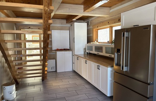 Algoma District Cabin | Luxury Lake Superior Log Home | Private Beach Outdoor Kitchen Sleeps 10