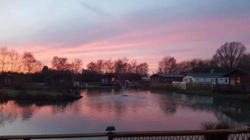 Tattershall House | Luxury Lakeside Lodge L2 with Hot tub situated at Tattershall Lakes Country Park