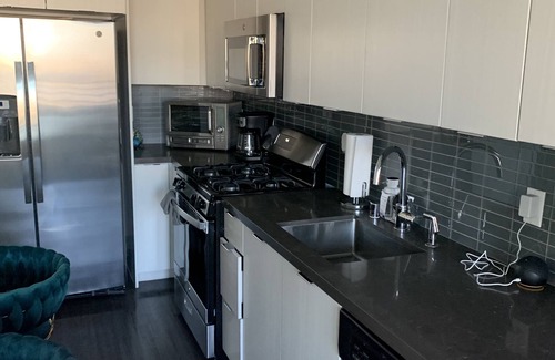 Las Vegas Condo | Luxury Las Vegas Strip View Condo Minutes away from the strip.