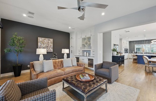 Flower Mound House | Luxury Living at its Finest – 3BD/3.5BA (Sleeps 6)