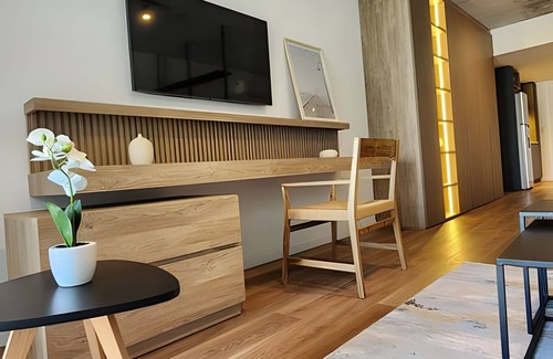 Retiro Apartment | Luxury Loft Quartier Terraza & SPA