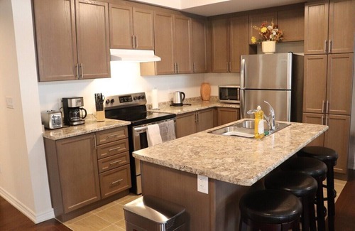 Markham House | "Luxury Markham home: mins to Toronto, plazas nearby