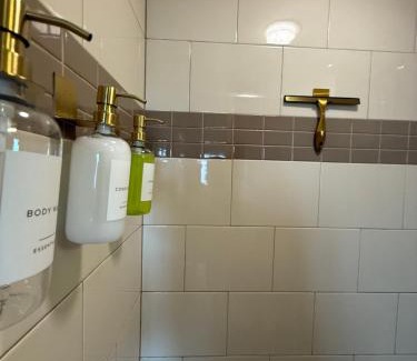 Loring Heights Apartment | Luxury Midtown High-rise Oasis!