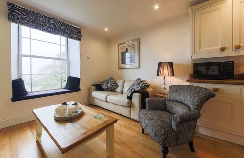 Carbis Bay Apartment | Luxury Modern Apartment Perfect For Relaxing Breaks Any Time Of Year