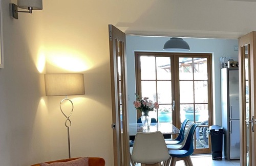 Llanbedr House | Luxury modern home in the centre of the picturesque town of Llanbedr, Harlech.