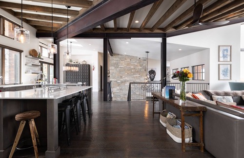 The Timbers Villa | Luxury Mountain Villa, Walk to Ski Lifts, Stunning 360 Degree Views!