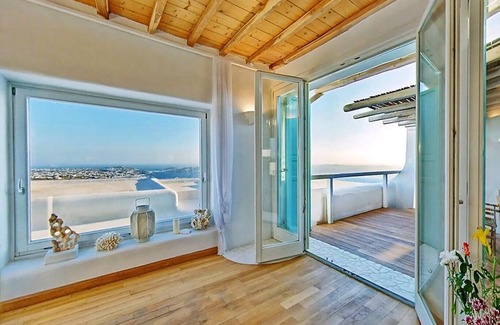 Fanari Villa | Luxury Mykonos Villa | Kings and Queens.