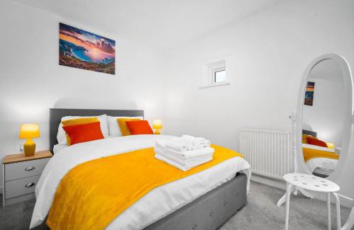 Bordesley Apartment | Luxury New House with free Parking