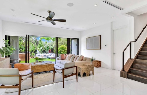 Colee Hammock House | Luxury OASIS of Las Olas -2 Story home w/ HOT TUB