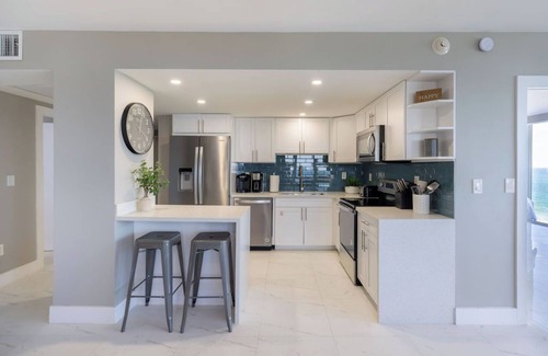 Galt Mile Condo | Luxury Ocean Front Condo on Beach, Full Ocean View