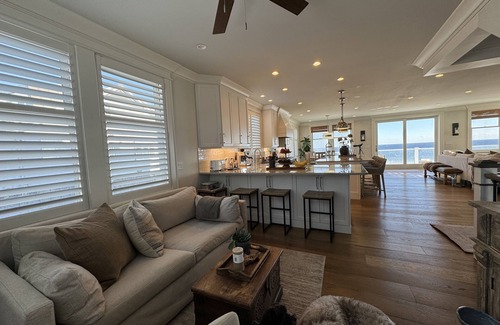 Newbury House | Luxury Ocean front home on Plum Island minutes from historic Newburyport.