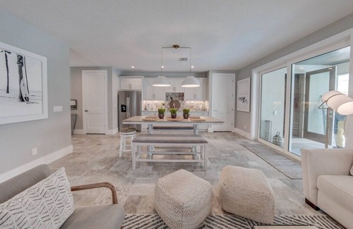 Marineland Acres House | Luxury Ocean View Home with Pool