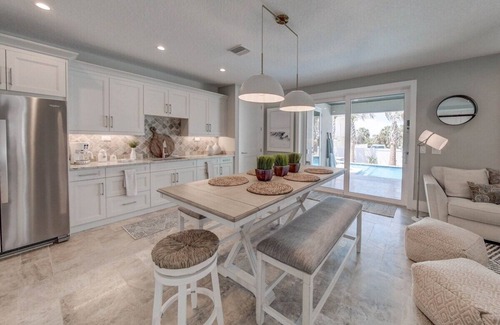 Marineland Acres House | Luxury Ocean View Home with Pool