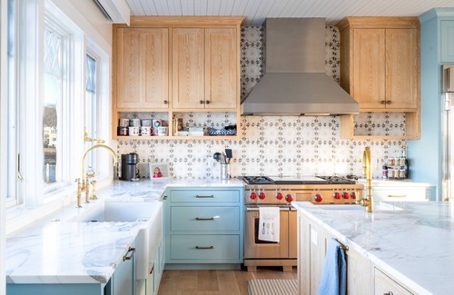 Kennebunk House | Luxury oceanfront 5 bedroom, 5.5 bath private dock overlooking Mothers Beach!