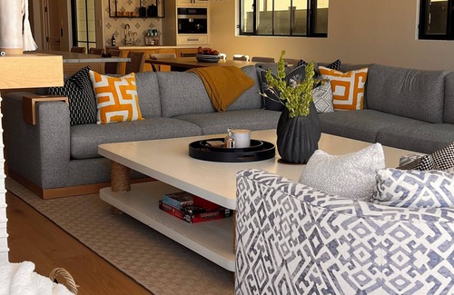 Balboa Peninsula House | LUXURY Oceanfront NEW Designer Home! Now available for making the BEST memories!