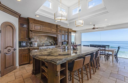 South Oceanside Villa | Luxury Oceanfront Villa w/Resort Style Roof Decks