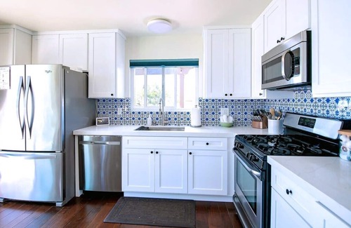 San Clemente Apartment | Luxury Oceanview 5star Stay w/Private HotTub& Deck